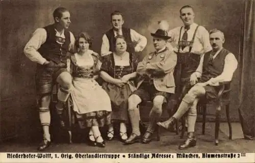 Ak Niederhofer-Wolff, 1. Orig. Oberlandlertruppe, München, Trachten, Dirndl, Lederhose