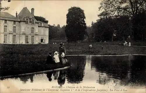 Ak Rueil Malmaison Hauts de Seine, Schloss, La Piece d'Eau