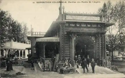 Ak Marseille Bouches du Rhône, Exposition Coloniale, Pavillon des Forets de l'Algerie