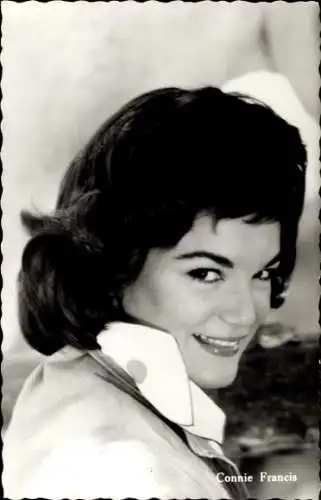 Ak Schauspielerin Connie Francis, Portrait