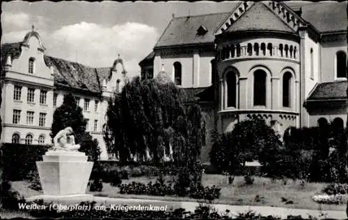 Ak Weiden in der Oberpfalz, am Kriegerdenkmal