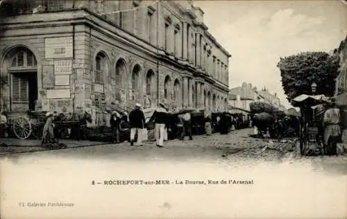 Ak Rochefort sur Mer Charente Maritime, La Bourse, Rue de l'Arsenal