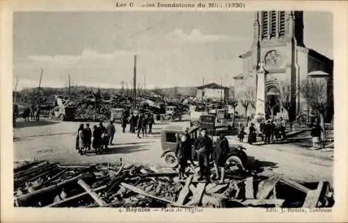 Ak Reynies Tarn-et-Garonne, Place de l'Eglise, Inondations 1930