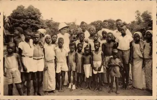 Ak Lombolombo Wafanya DR Kongo Zaire, Gruppenportrait