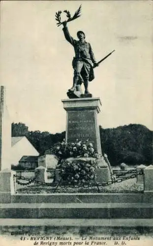 Ak Revigny Meuse, Le Monument aux Enfants de Revigny morts pour la France