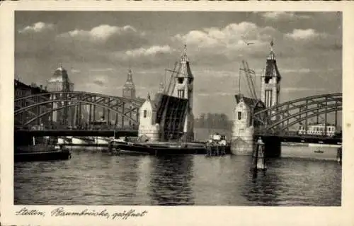 Ak Szczecin Stettin Pommern, Baumbrücke, geöffnet