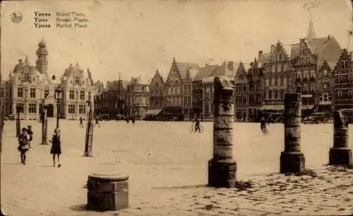 Ak Ypres Ypern Westflandern, Grand'Place