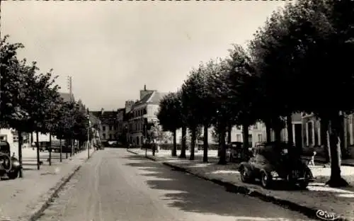 Ak Mamers Sarthe, Place de la Republique