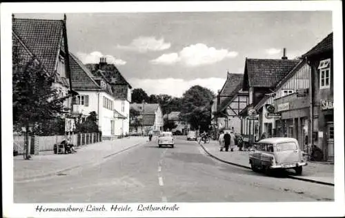 Ak Hermannsburg in der Lüneburger Heide, Lotharstraße, Geschäfte, Autos