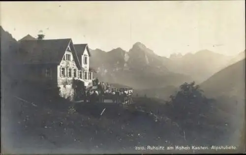 Ak Schönau am Königssee bei Berchtesgaden Oberbayern, Ruhsitz am Hohen Kasten, Alpstubete