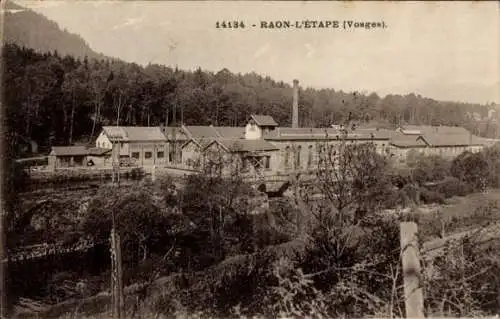 Ak Raon l'Étape Lothringen Vosges, Gebäude, Schornstein