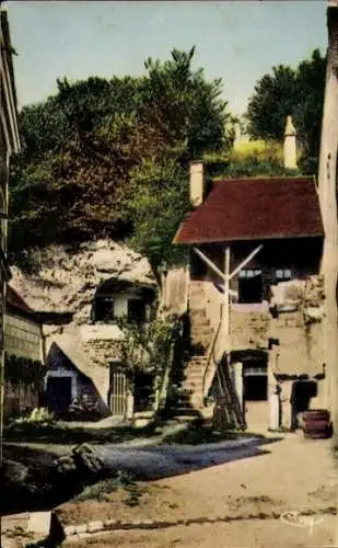 Ak Villaines les Rochers Indre-et-Loire, La demeure du violoneux dans les habitations troglodytes