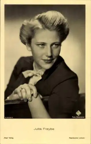 Ak Schauspielerin Jutta Freybe, Portrait