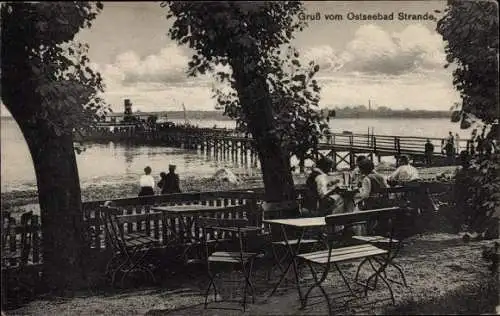 Ak Ostseebad Strande in Schleswig Holstein, Terrasse, Seesteg