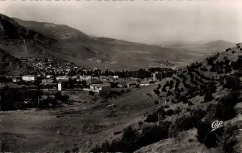 Ak Azrou Marokko, Blick auf das Tal und die Stadt