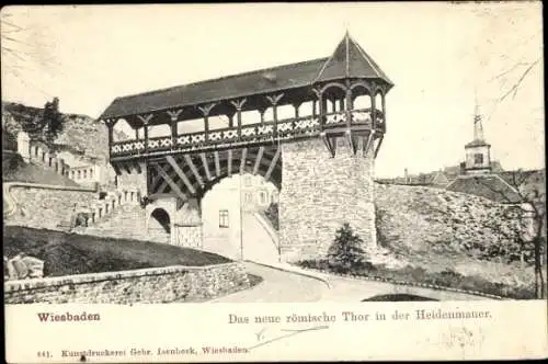 Ak Wiesbaden in Hessen, neues römisches Tor in der Heidenmauer