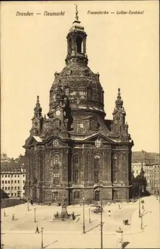 Ak Dresden Altstadt, Neumarkt, Frauenkirche, Luther-Denkmal