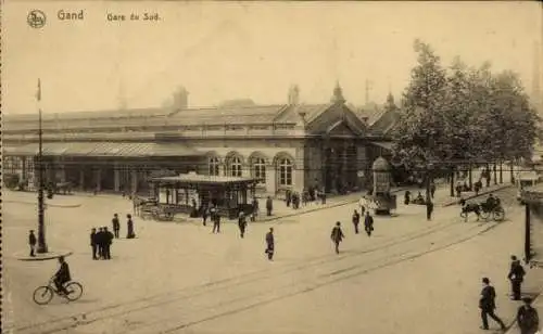 Ak Gent Ostflandern, De Zuidstatie, Blick auf den Bahnhof, Straßenseite