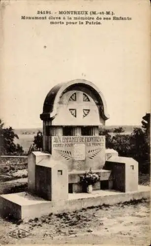 Ak Montreux en Meurthe et Moselle, Monument eleve a la memoire de ses Enfants morts pour la Patrie