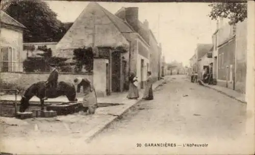 Ak Garancieres Yvelines, L’Abreuvoir, Cheval