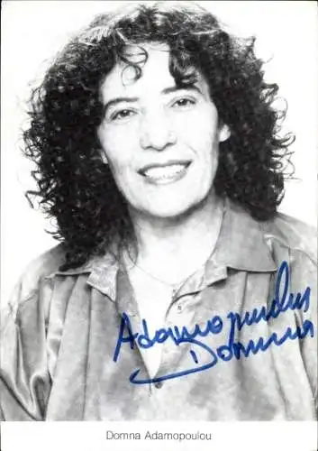 Ak Schauspielerin Domma Adamopoulou, Portrait, Serie Lindenstraße, als Elena Sarikakis, Autogramm