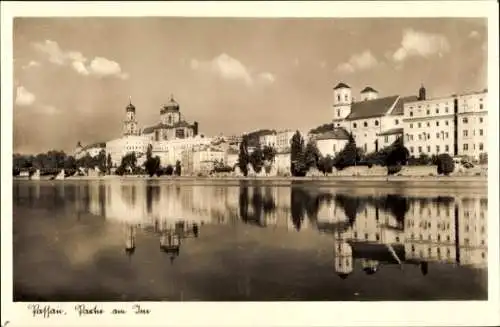 Ak Passau in Niederbayern, Teilansicht, Inn, Wasserspiegelung