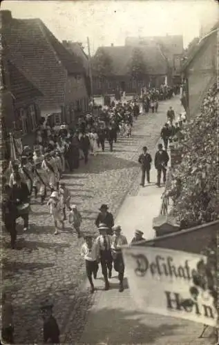 Foto Ak Festzug, Delikatessengeschäft Hein