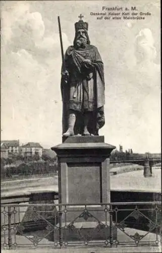 Ak Frankfurt am Main, alte Mainbrücke, Denkmal Kaiser Karl der Große