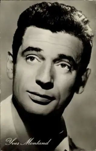 Ak Schauspieler Yves Montand, Portrait, Film Die Hexen von Salem, DEFA