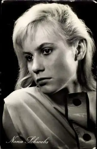 Ak Schauspielerin Nana Schwebs, Portrait