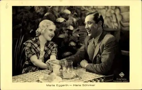 Ak Schauspieler Martha Eggerth und Hans Söhnker, Filmszene, Ufa Film