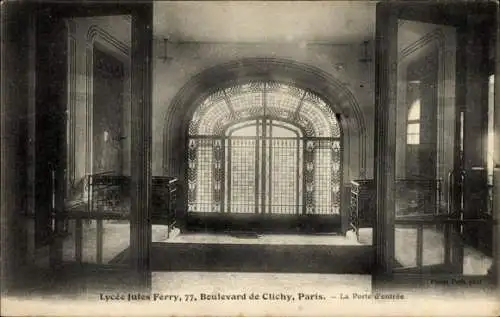 Ak Paris IX, Boulevard de Clichy, Lycée Jules-Ferry, Eingangstür