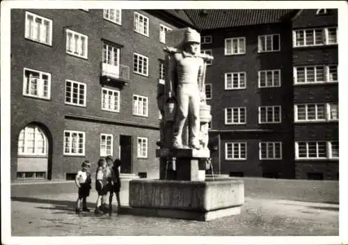 Ak Hamburg Mitte Neustadt, Hummel-Brunnen, Kinder