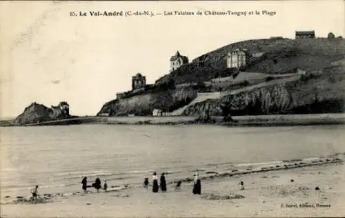 Ak Val André Côtes d'Armor, Die Klippen von Chateau Tanguy, Strand
