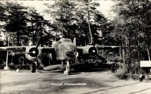 Ak Amerikanisches Militärflugzeug, Bomber Mitchell