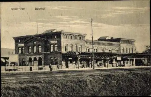 Ak Hammenstedt Northeim, Bahnhof, Bahnsteig