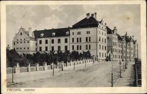 Ak Freising in Oberbayern, Kaserne