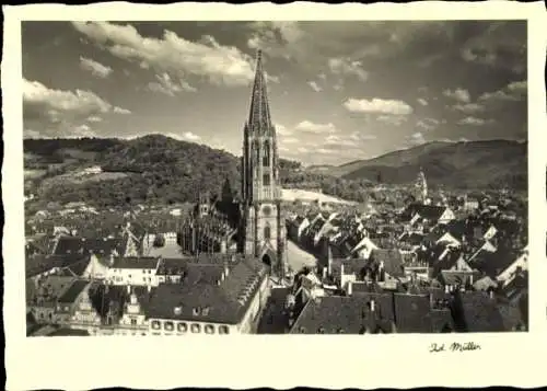 Foto Ak Freiburg im Breisgau, Teilansicht mit Münster