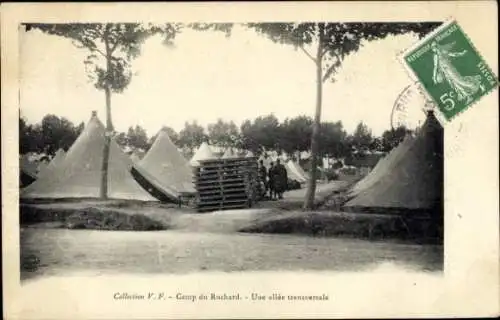 Ak Camp du Ruchard Indre et Loire, ein Kreuzweg