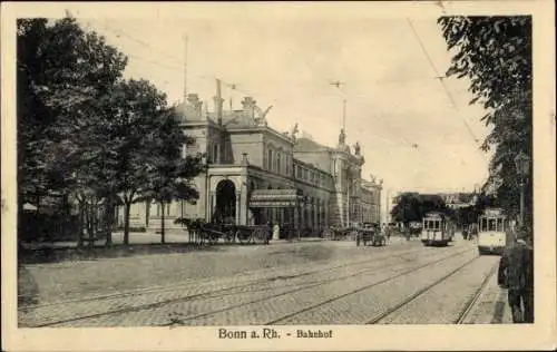 Ak Bonn am Rhein, Bahnhof, Straßenbahn