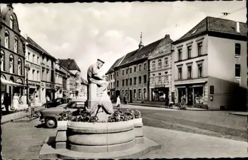Ak Süchteln Viersen in Nordrhein Westfalen, Weberbrunnen, Hochstraße