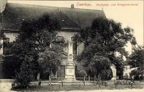 Ak Zwenkau in Sachsen, Kirchplatz, Kriegerdenkmal