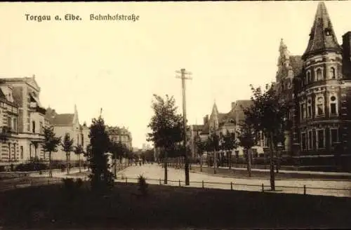 Ak Torgau an der Elbe Nordsachsen, Bahnhofstraße