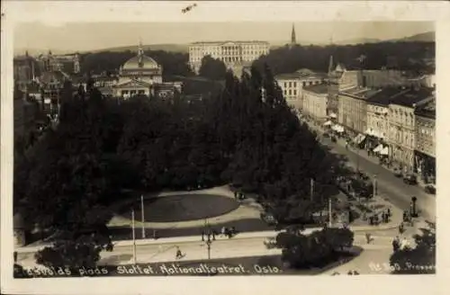 Ak Oslo Norwegen, Schloss, Nationaltheater