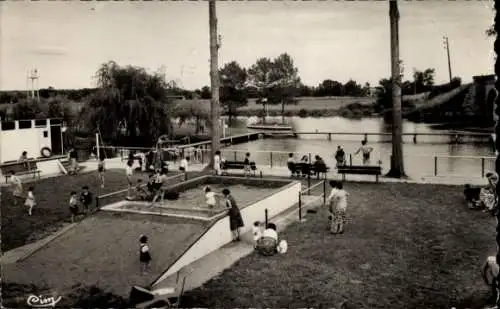 Ak Vouvray sur Loire Sarthe, La Piscine