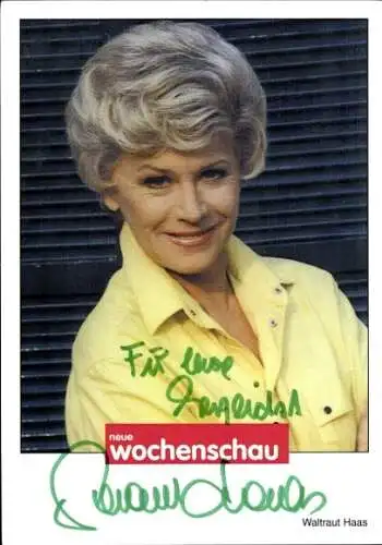 Ak Schauspielerin  Waltraut Haas, Portrait, Autogramm, Serie neue Wochenschau