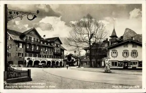 Ak Oberammergau in Oberbayern, Hauptplatz mit Hotel Wittelsbach, Kofel