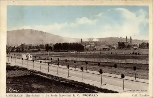 Ak Ronchamp Haute Saône, Städtisches Stadion LO Frossard