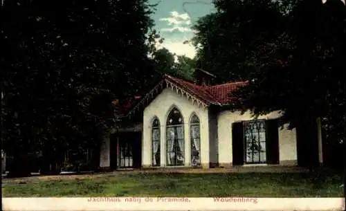 Ak Woudenberg Utrecht Niederlande, Jagdschloss in der Nähe der Pyramide