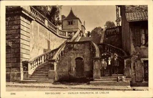 Ak Montbéliard Doubs, Escalier monumental de l'Eglise